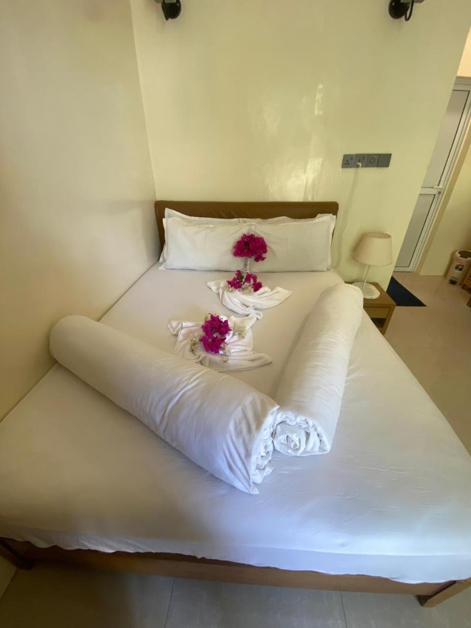 Maavaharu Guest House Himmafushi Zewnętrze zdjęcie